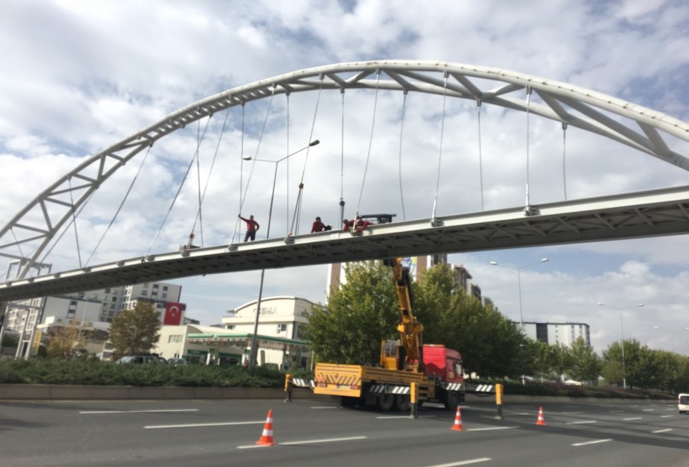 İstanbul Yolu Üzeri Yaya Üst Geçidi